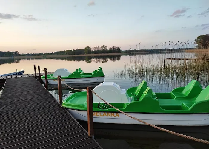 Siedlisko Nr 4e I 4f Nad Jeziorem Skarlinskim, Jezioro, Mazury, Letniskowe, Bania Holiday home